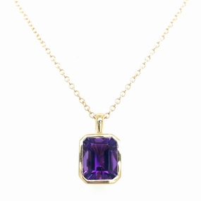 Bold Gift Active Lifestyle 14K Yellow Gold Emerald Shape Amethyst Solitaire Pendant
