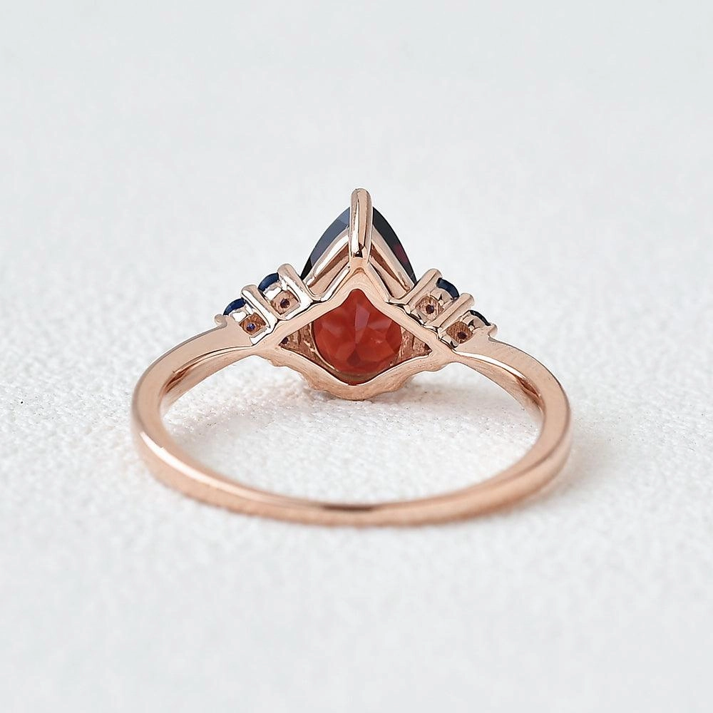 Occasion Ready 1.5ct Pear Shaped Garnet Rose Gold Ring