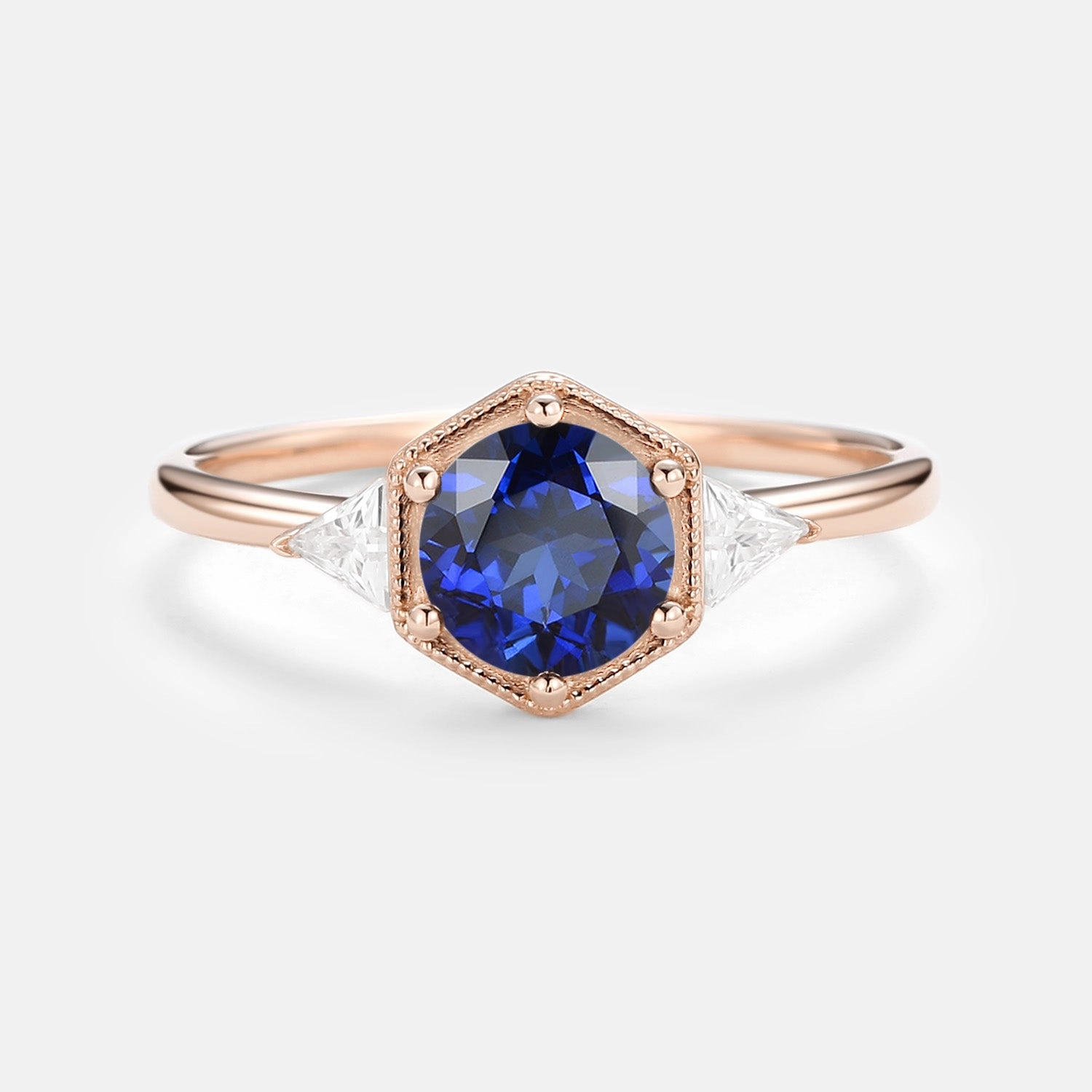 Elegant Pairing Modern Look 1.5ct Round Cut Sapphire Geometric Ring