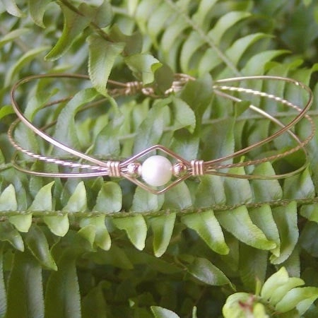 Ceaseless Perspective Almost Gone 1-Bead Freshwater Pearl Gold Filled Wire Wrapped Bracelet
