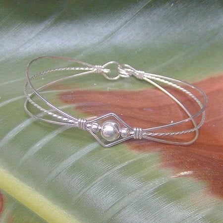 1-Bead Sterling Silver Bead Wire Wrapped Bracelet Engraved Lines