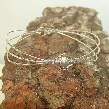 Planetary Acknowledgment Pleasant Fusions 1-Bead Sterling Silver Bead Wire Wrapped Bracelet