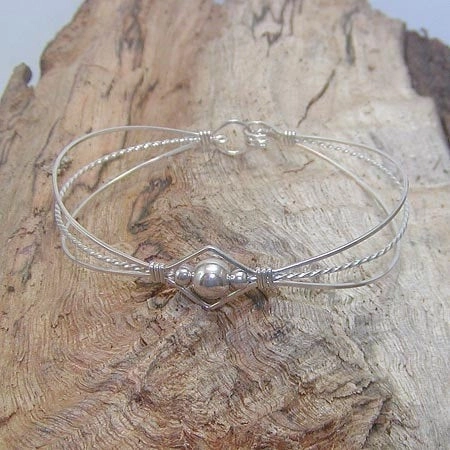 Artistic Rebel 1-Bead Sterling Silver Bead Wire Wrapped Bracelet