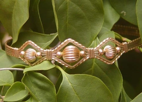 3-Bead Point Gold Filled Fluted Beads Wire Wrapped Bracelet Continuous Improvement