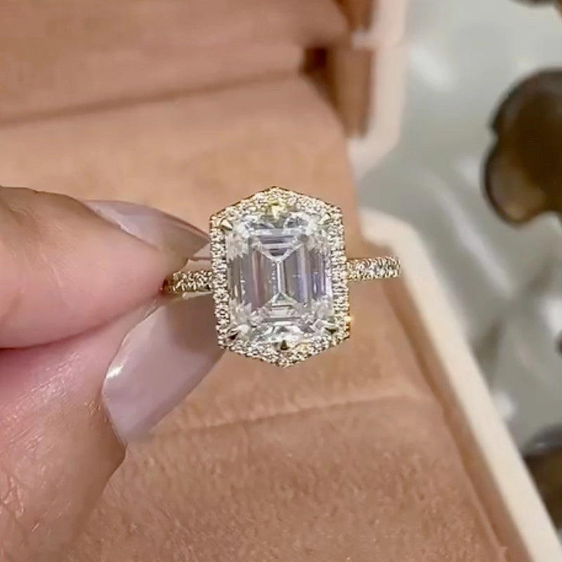 Graceful Fashion 4.0Ct Emerald Cut Halo Engagement Ring Travel Rings In Sterling Silver