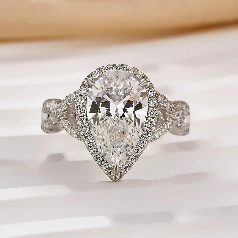 Brunch Outfit Evening Ready 4.0Ct Halo Pear Cut Twist Travel Ring In Sterling Silver