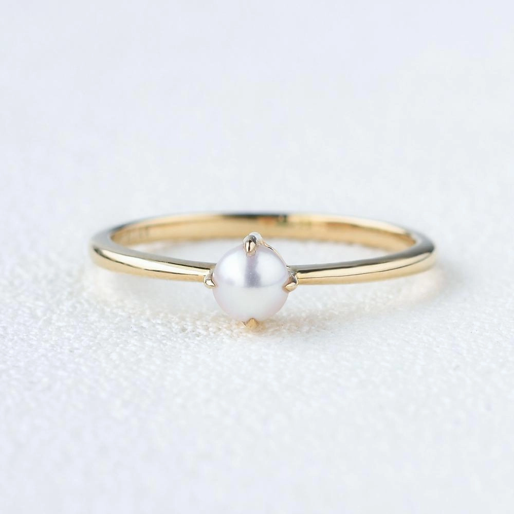 Versatile Gem exquisite design 4 Prongs Yellow Gold Akoya Pearl Ring