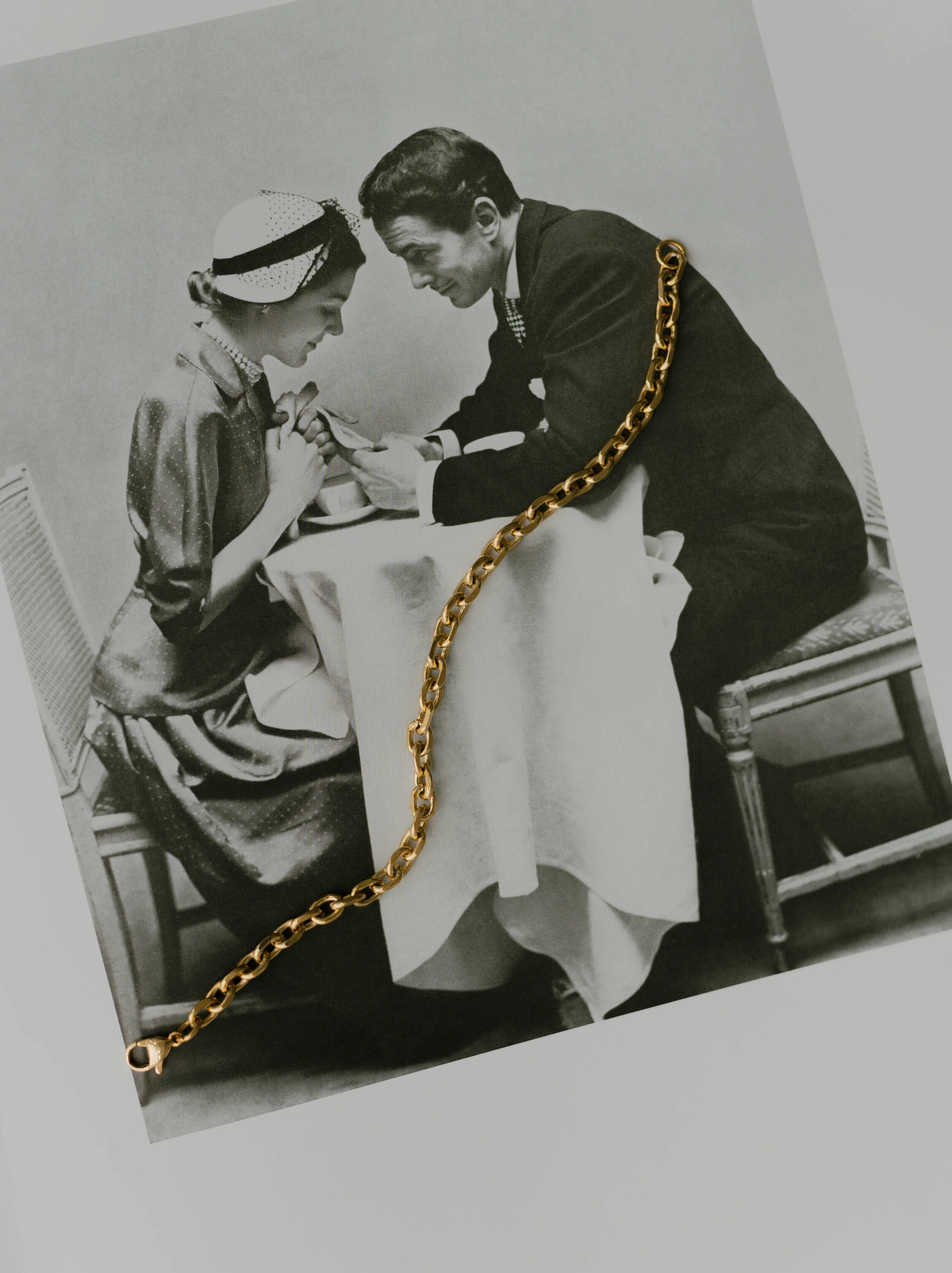 Independent Designer Rare Sight Anchor Link Bracelet ?C Gold