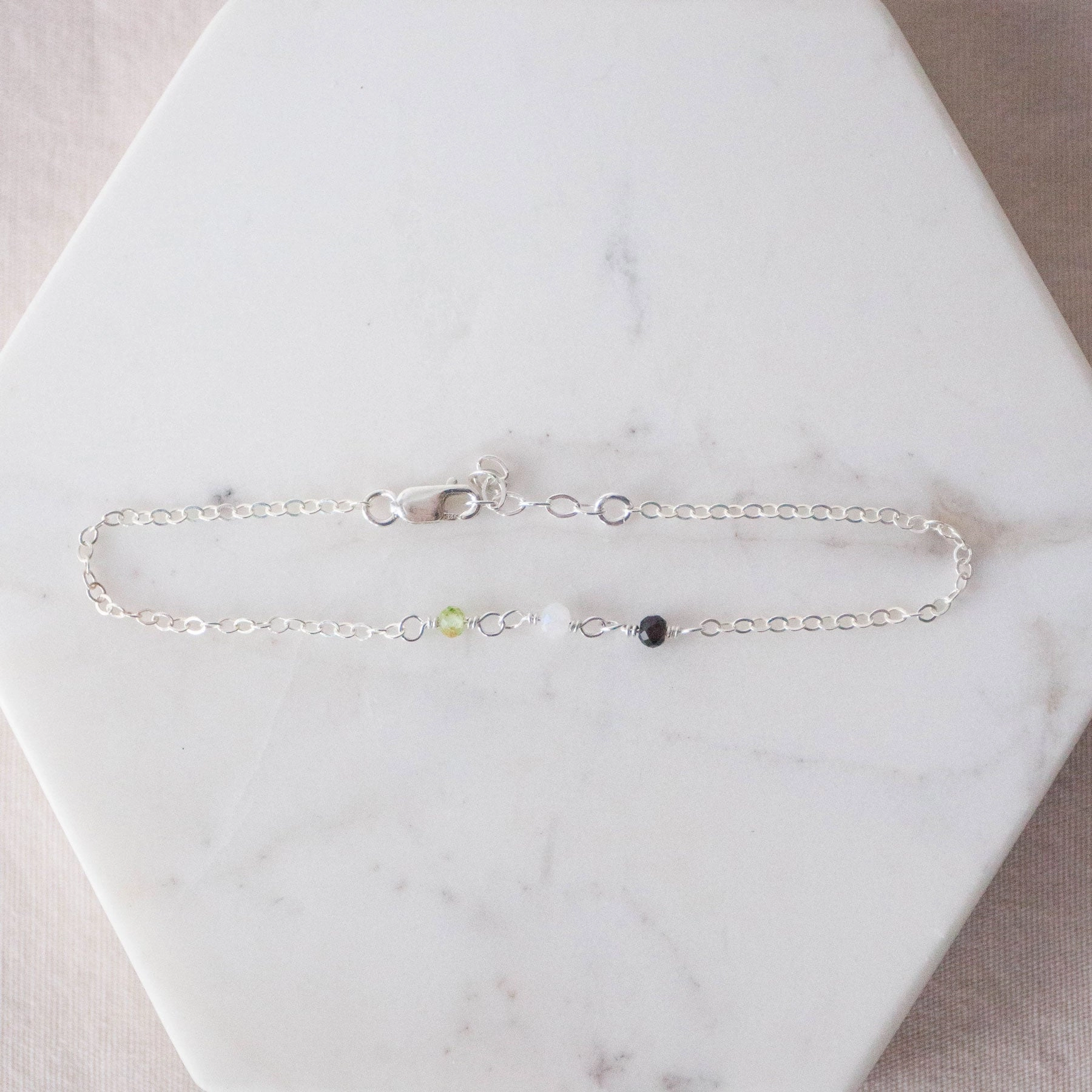 Peak Elegance Heirloom Tale Aromantic Pride Bracelet