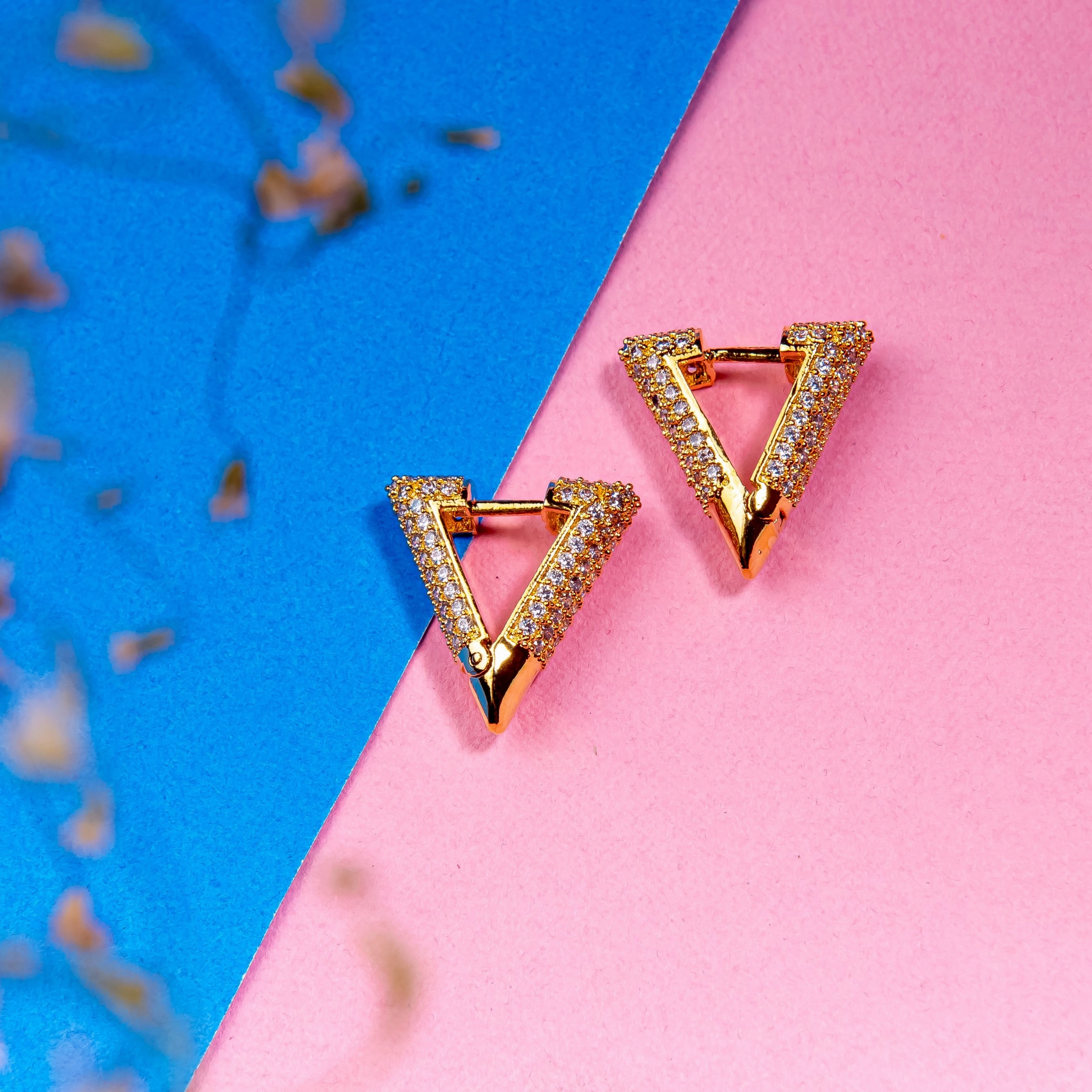 Triangle diamond huggie Handcrafted Craft Easy Style