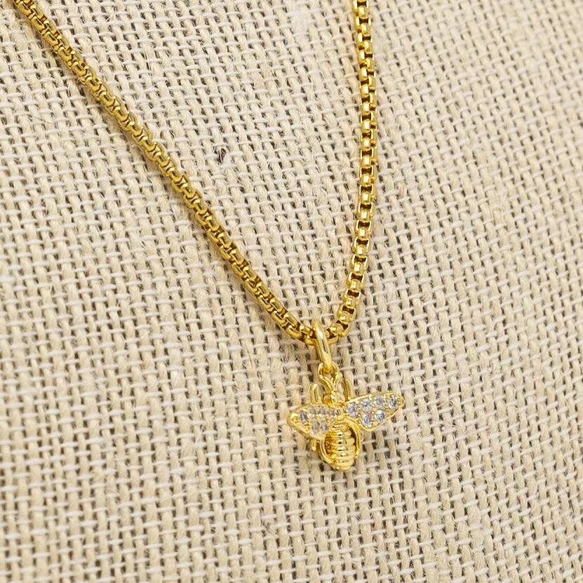Retro Detail Bella Bee Necklace