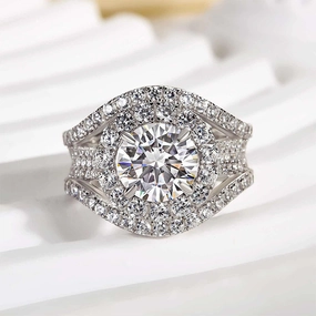 Louily Timeless Split Shank Halo Round Cut Engagement Ring Smooth Lines Cozy Glow