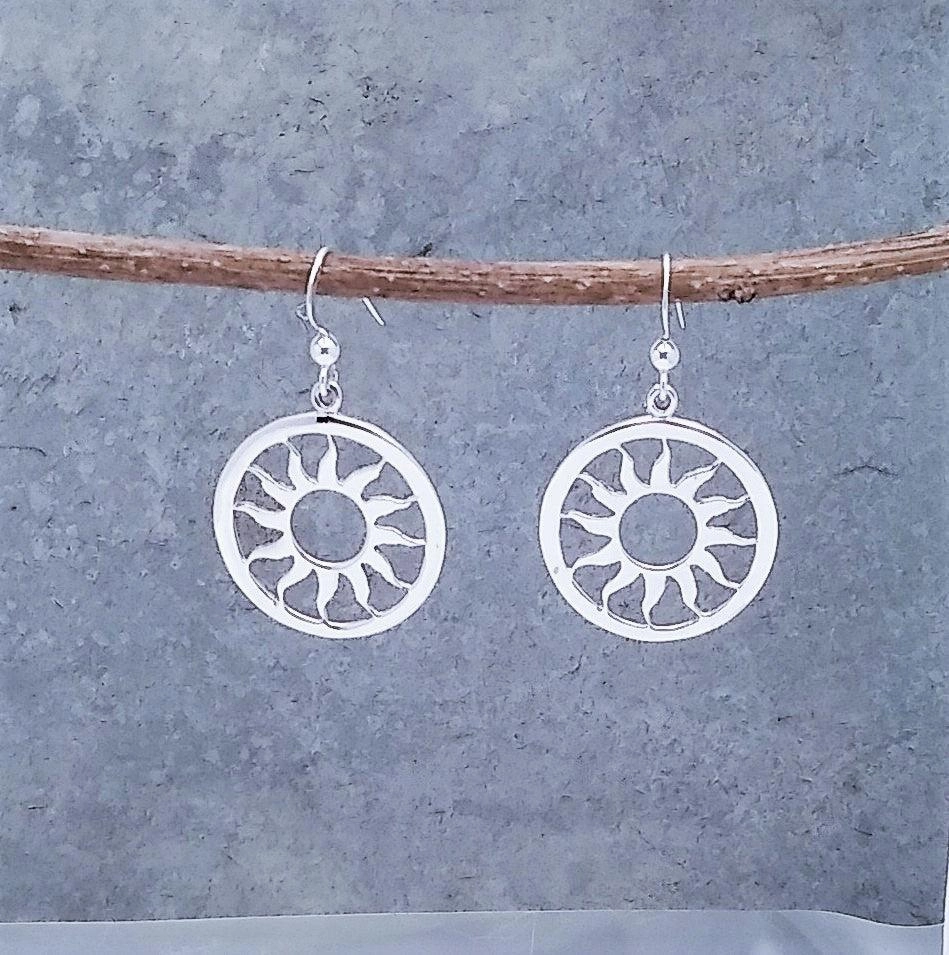 Romantic Present Vibrant Craftwork Sterling Silver Sun Earrings