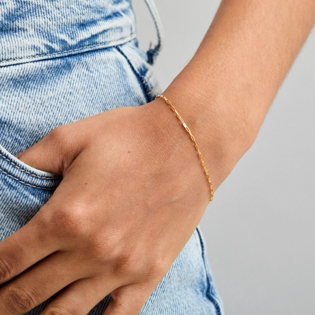 Influencer Pick Pan-Regional Composites Boxy Paperclip Chain Bracelet