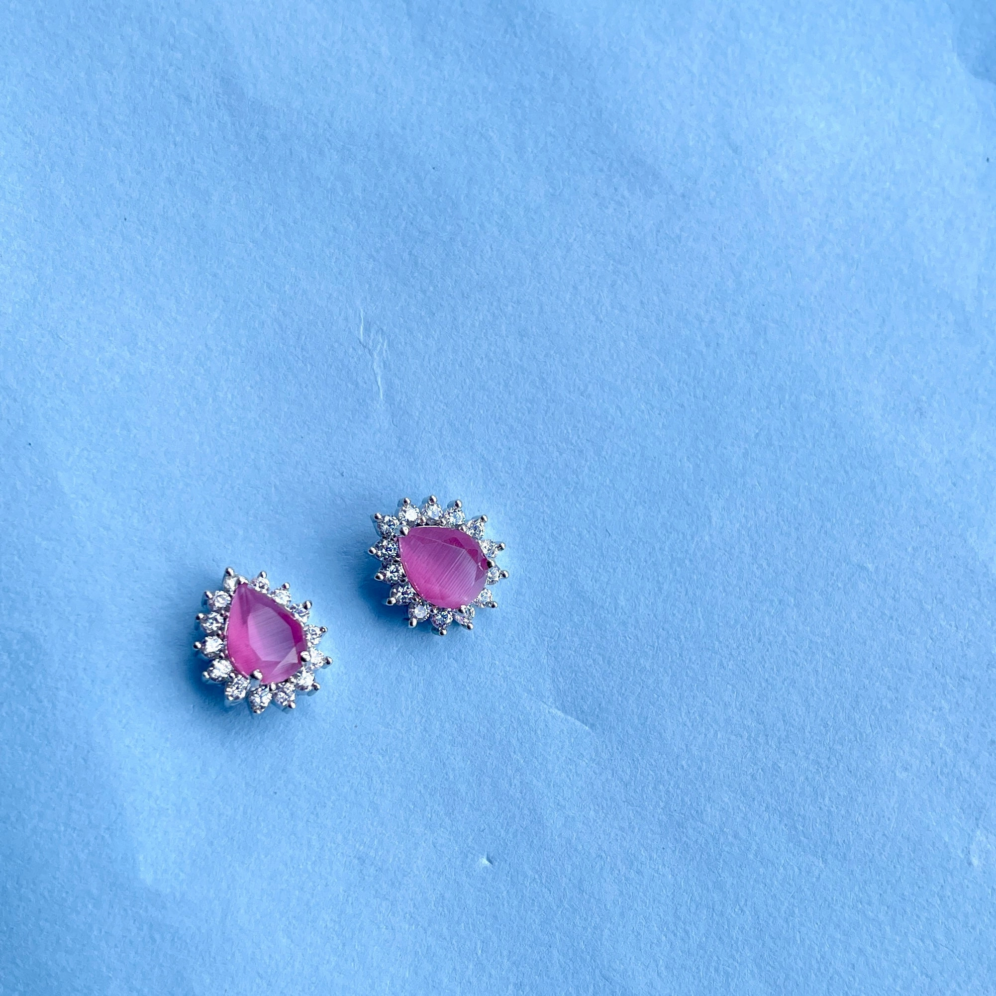 Minimella pear sparkle earring Natural Sparkle Crisp Sparkle