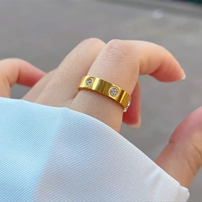 Gift Guide CARTI RING