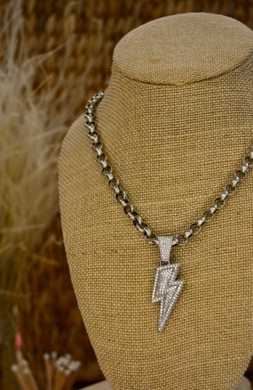 Charming Necklace 162 Cultural Highlight