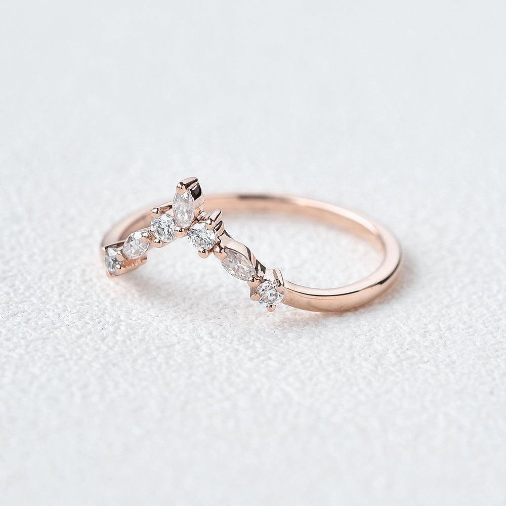 Fresh Light Sleek Glamour Chevron Band Moissanite Rose Gold Ring