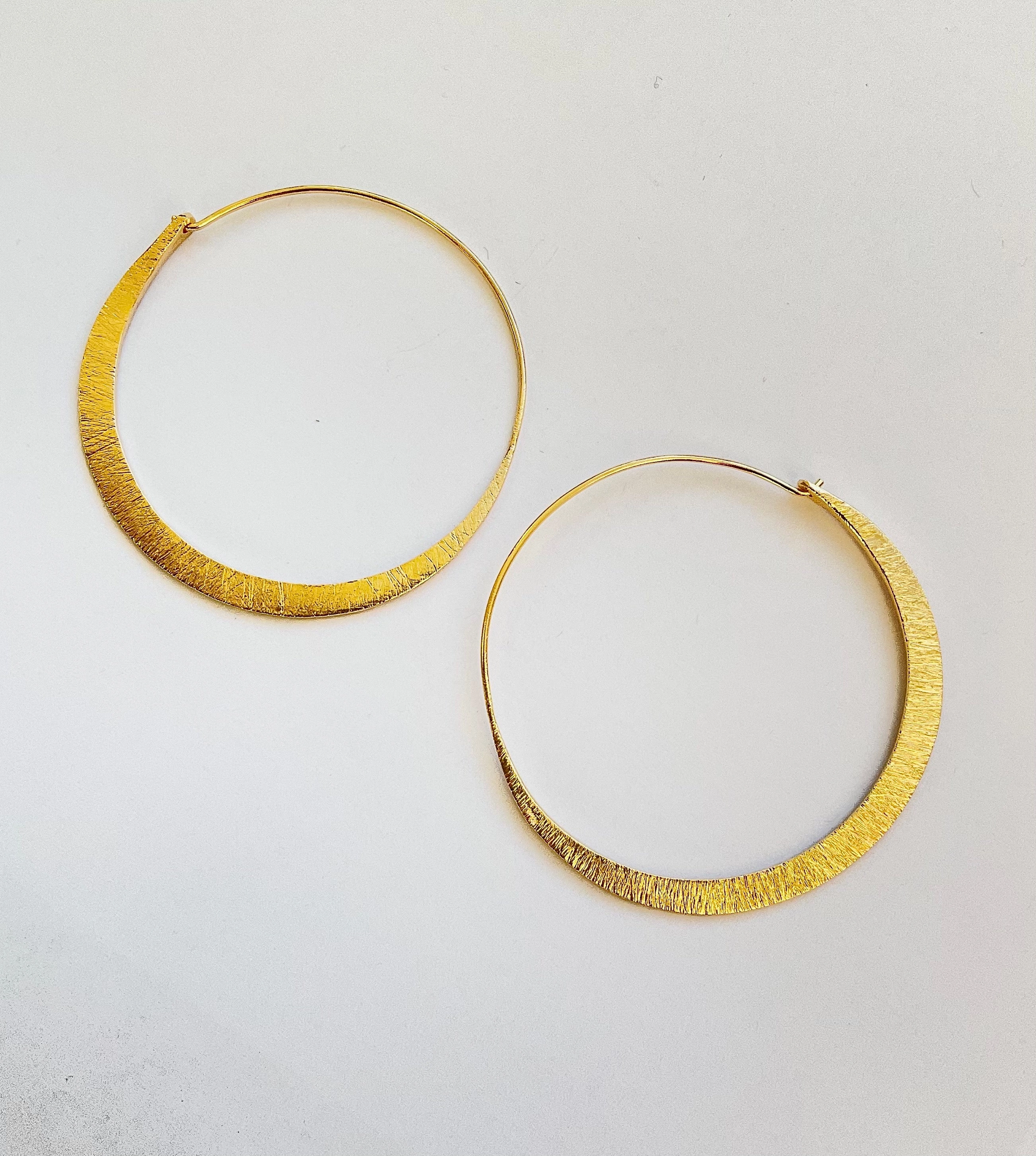 E432 Magnificent Design Surprise Gift