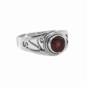 Round Garnet Butterfly Design Ring Handmade Sterling Silver Vintage Object