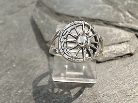 Size 9.5 Sterling Silver Sun And Moon Ring Delightful Gift Transparent Item