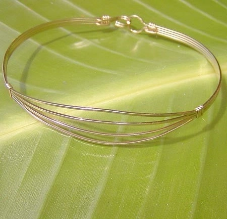 Customer Favorite Platinum Grade Simple 4-strand Spread Gold Filled Wire Wrapped Bracelet  SSSS Open