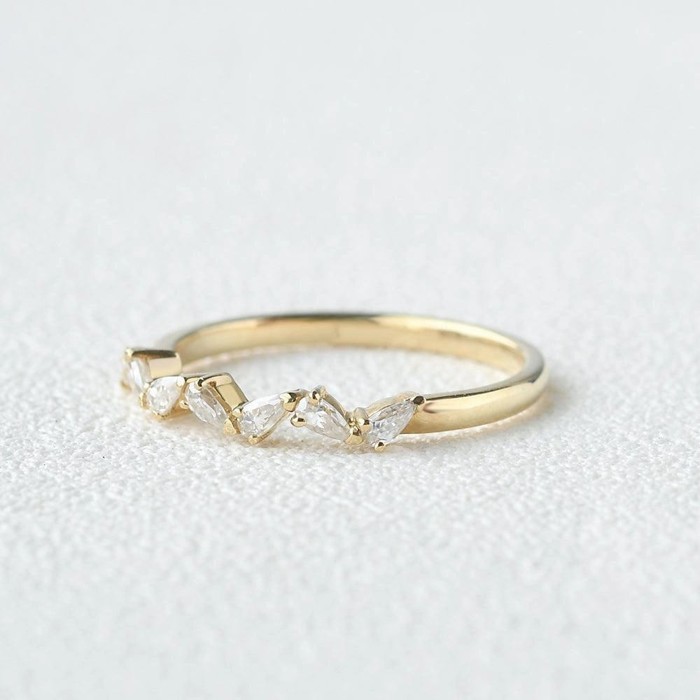 Classic Touch Pear Shaped Moissanite Wavy Straight Band