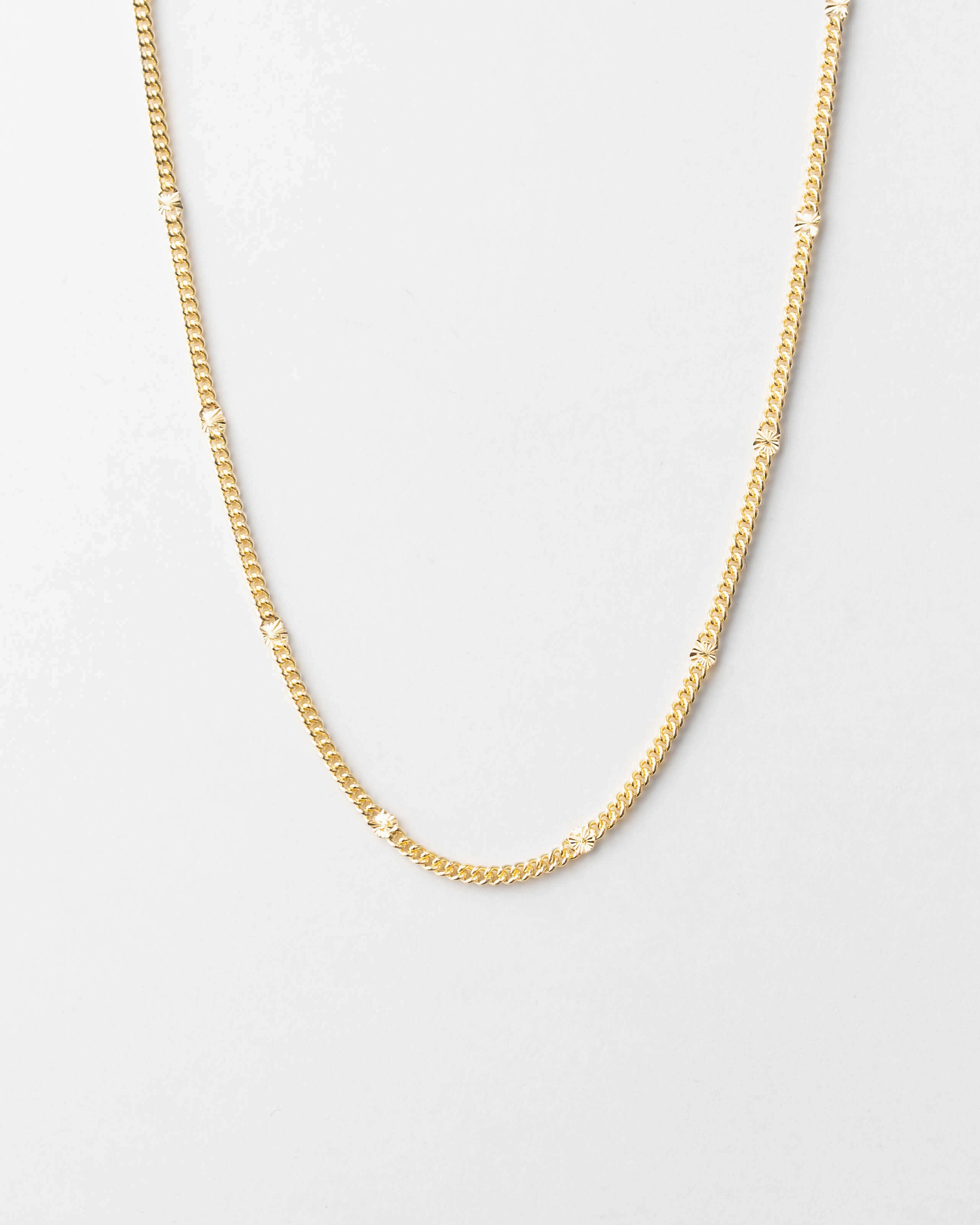 Radiant Chain Chic piece