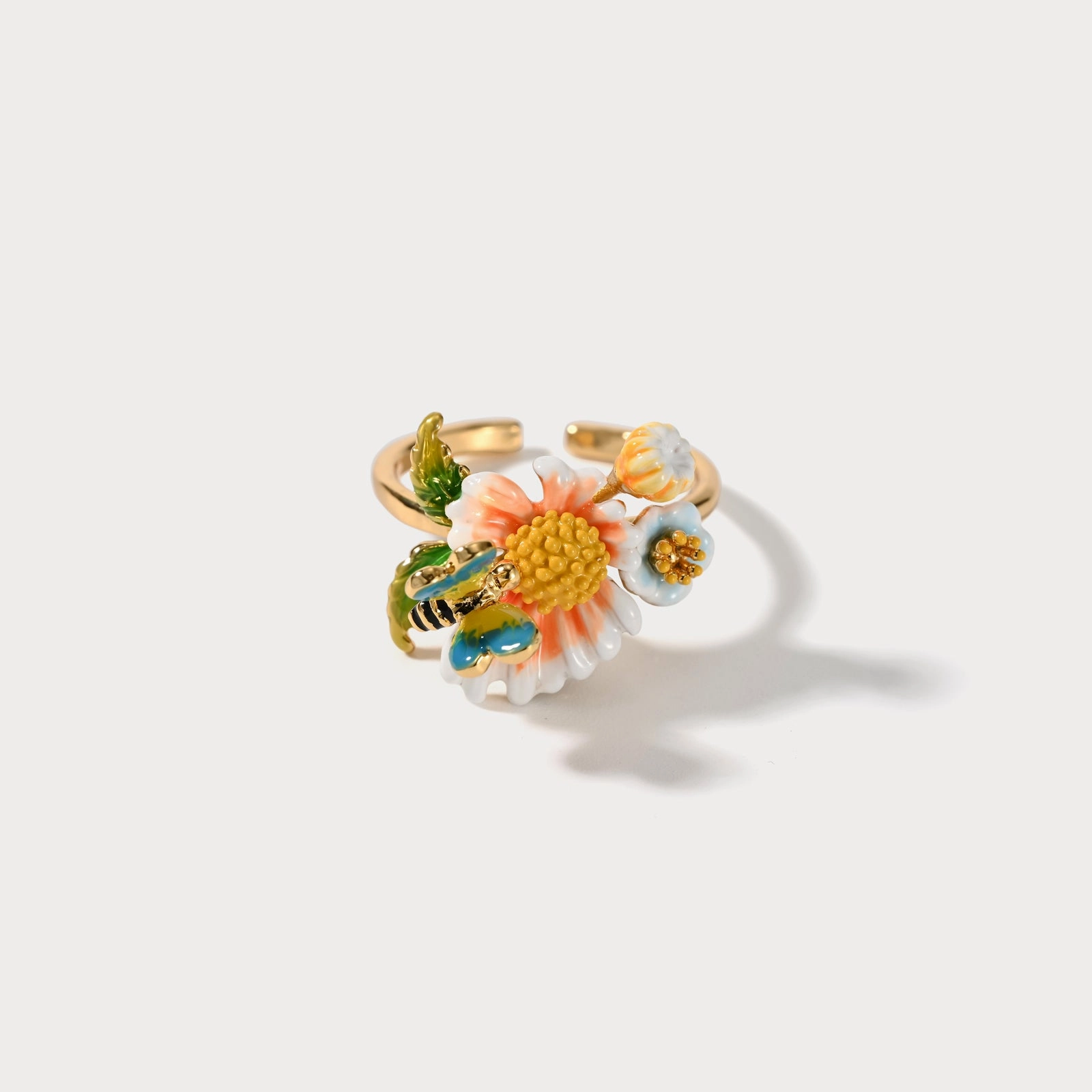Fashionable Symbol Synthetic Make Bee Daisy Ring