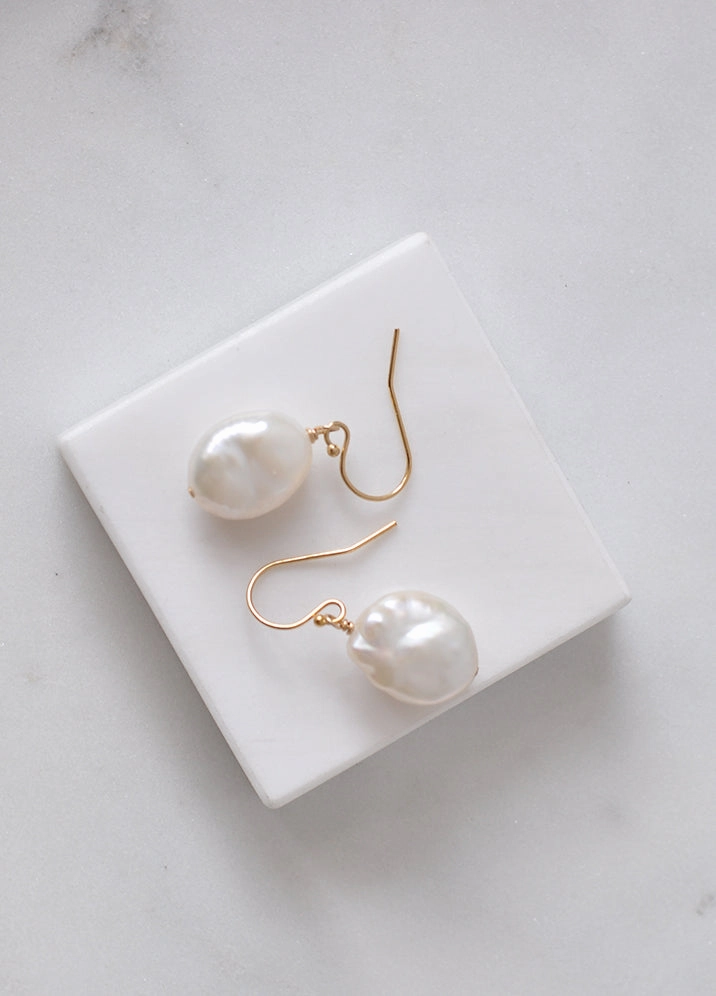 Coin Pearl Earrings Glossy Accessory