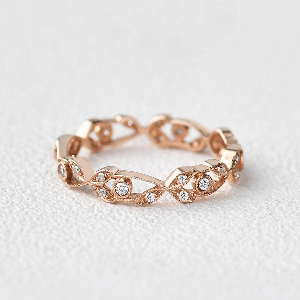 Golden Accent Effortless Finish Moissanite Cluster Wedding Rose Gold Band