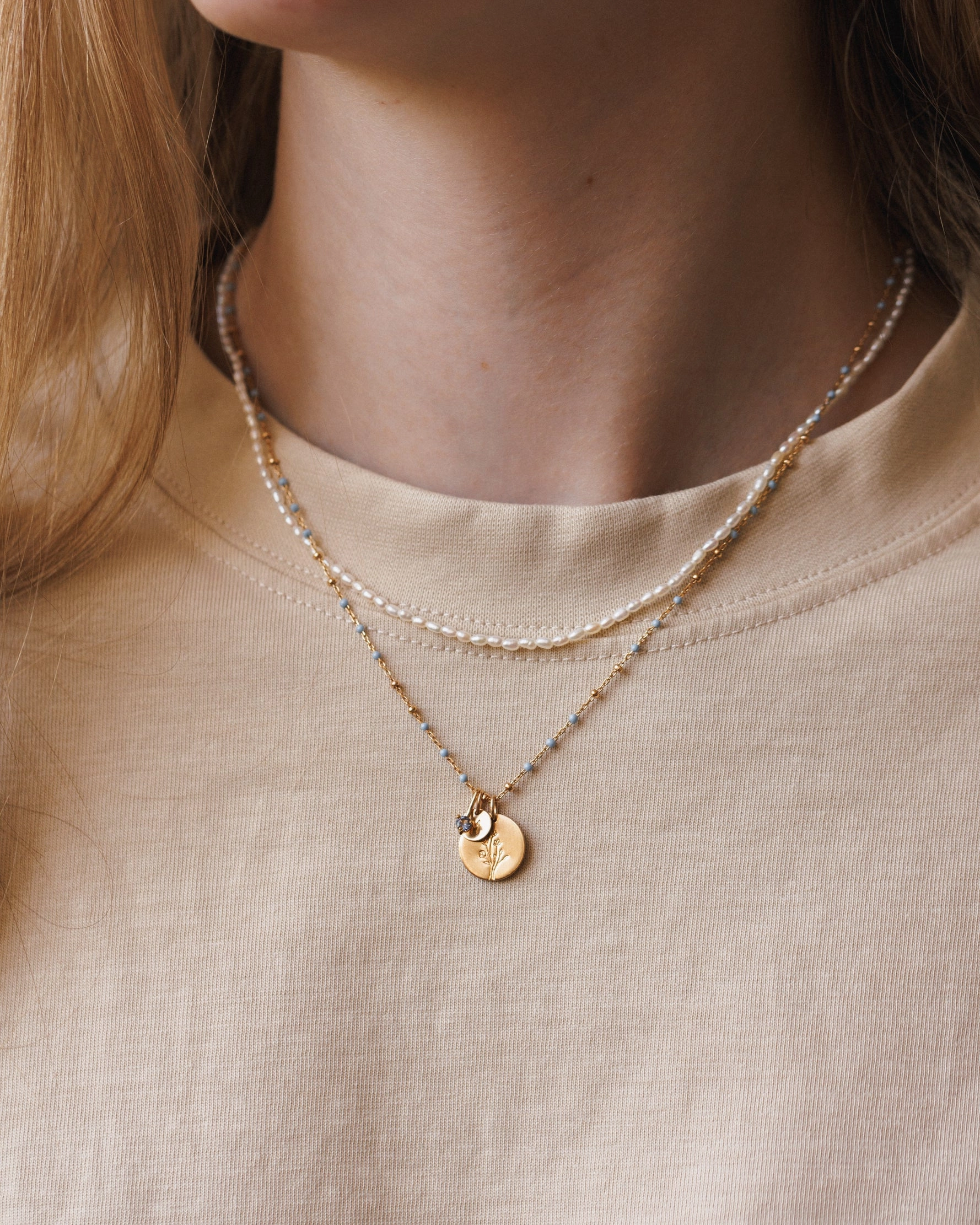 Stunning Piece Formal Detail Mini Pearl Strand Necklace