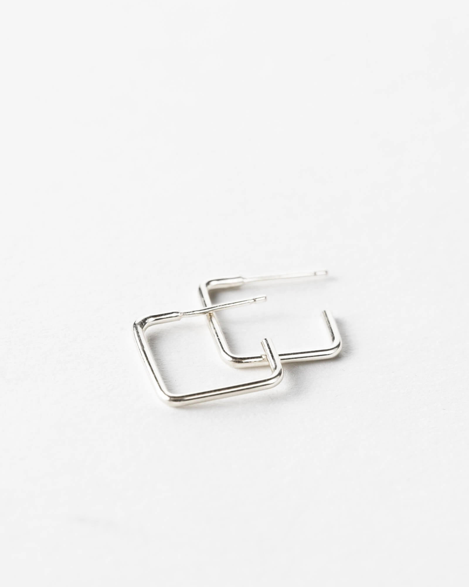 Everyday Design Light Detail Ada Hoops