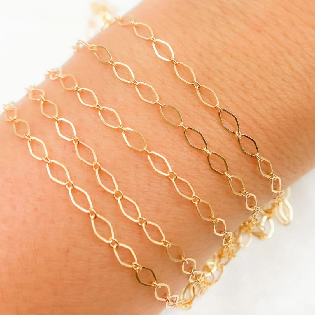 Unfailing Blends Reliable Blends Diamond Shape Chain Bracelet