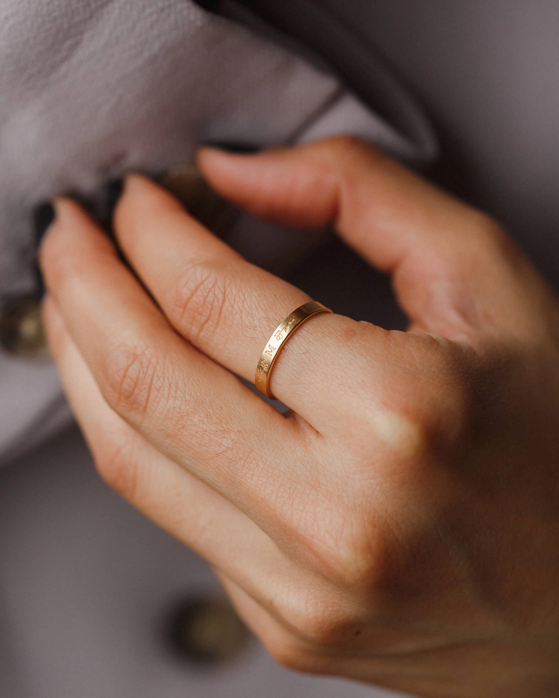 Personalized Floral Frame Band Fashion Collection