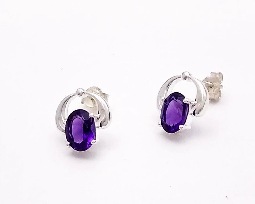 elegant design Sterling Silver Fancy Amethyst Studs