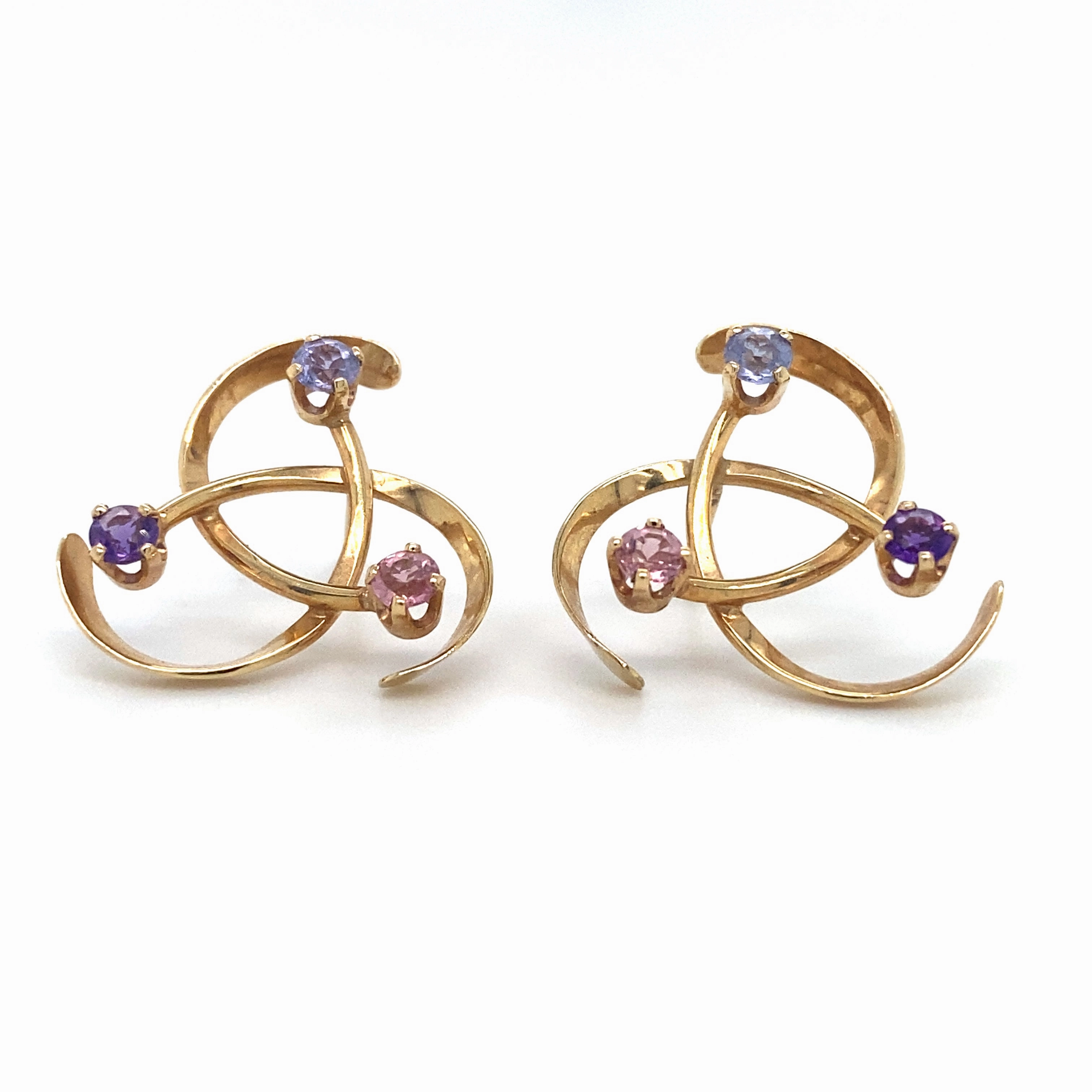 Estate Round Shape Tanzanites and Amethysts Solitaire/Stud Earrings in 14K Yellow Gold Party Jewelry Fashionable Feature