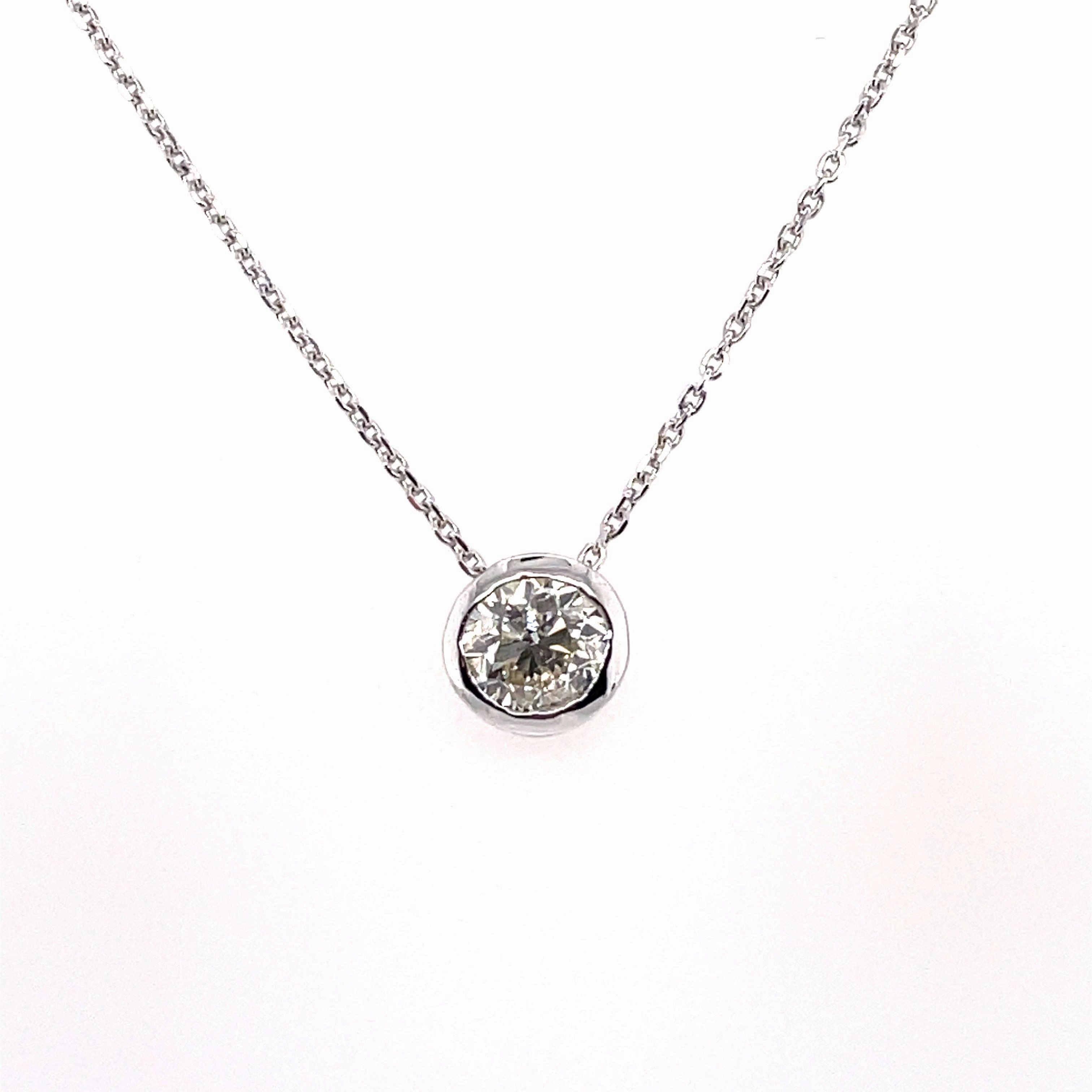 Splendid Adornment Bremer Jewelry 18K White Gold Round Shape Diamond Necklace (.51ctw)