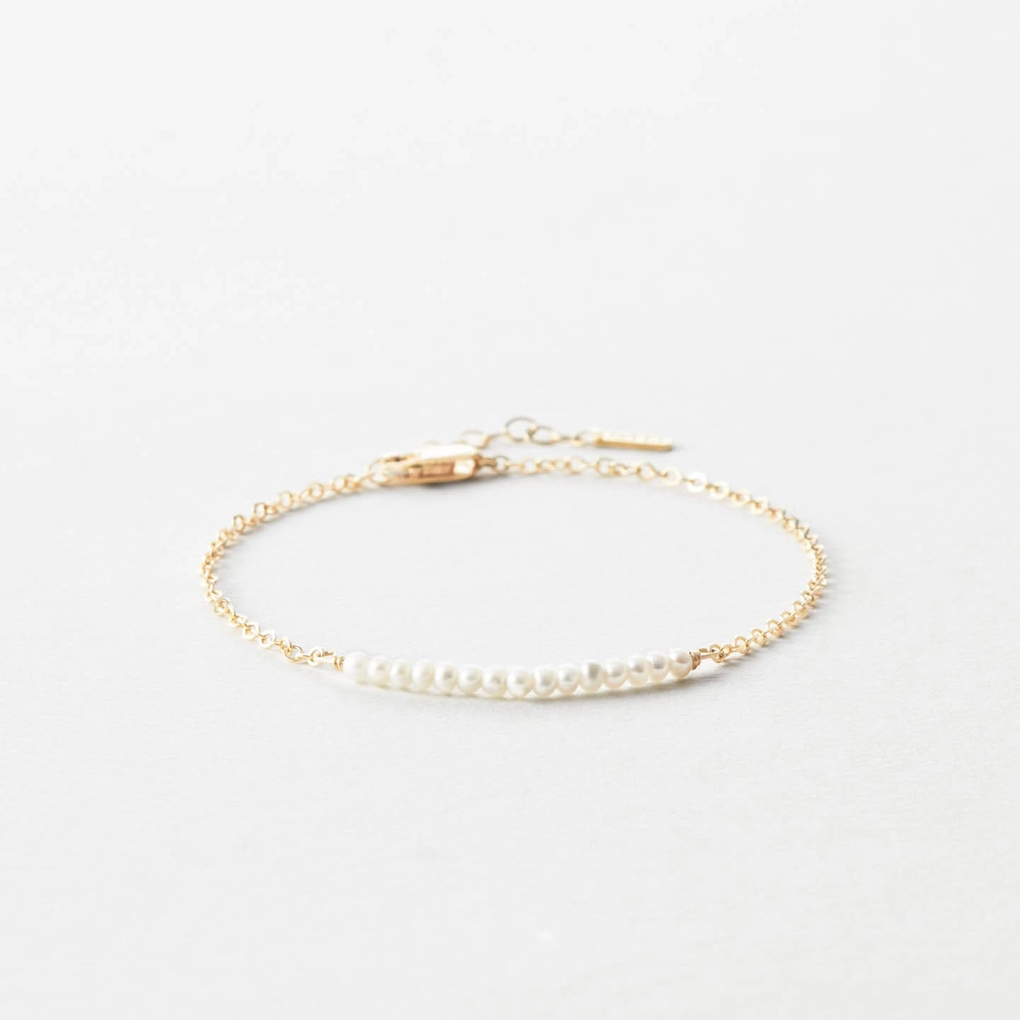 Dazzling Finish Distinctive Glow Mishko Pearl Bracelet