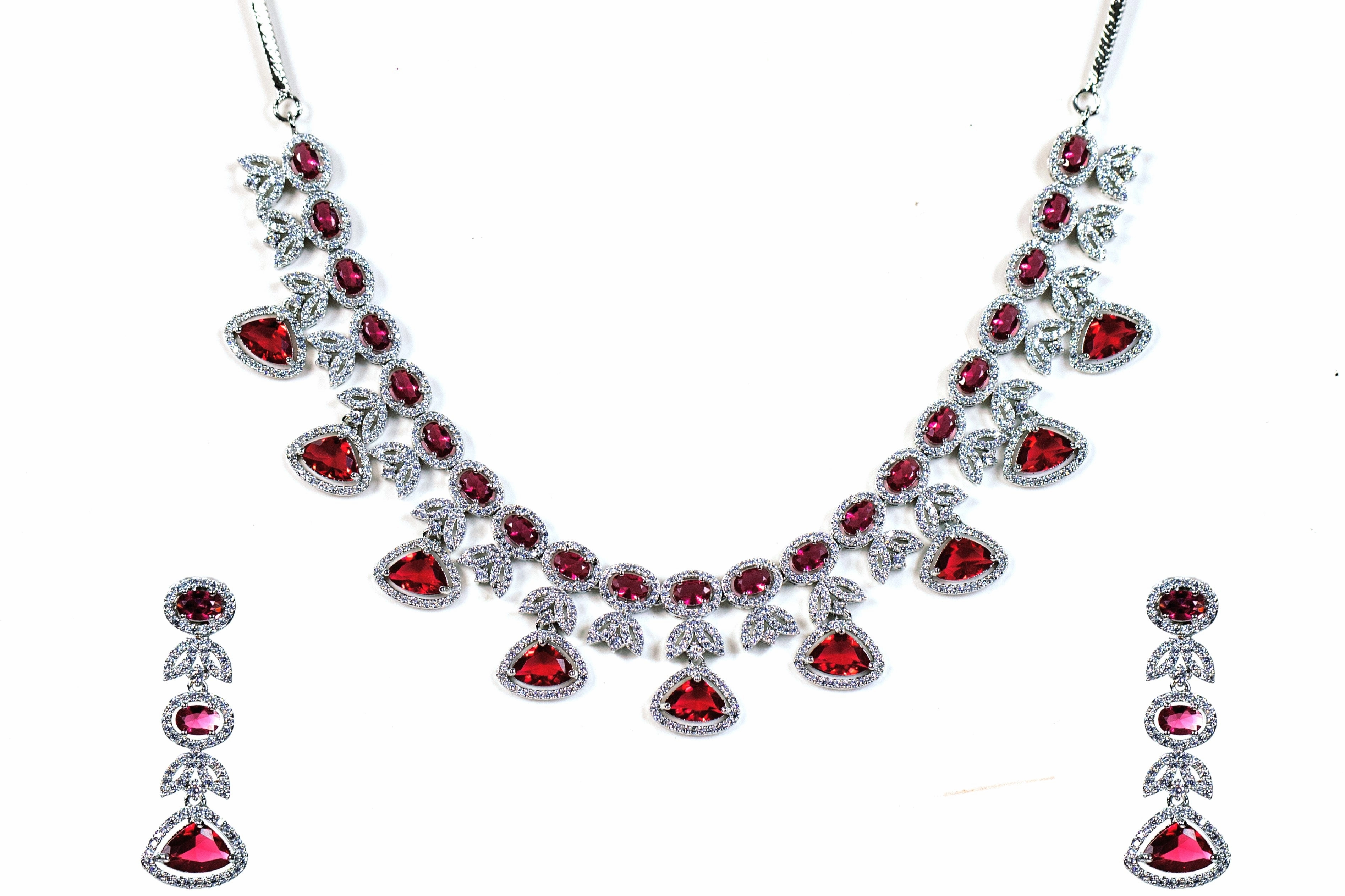 Trio trix zircon necklace set Handmade Elegance