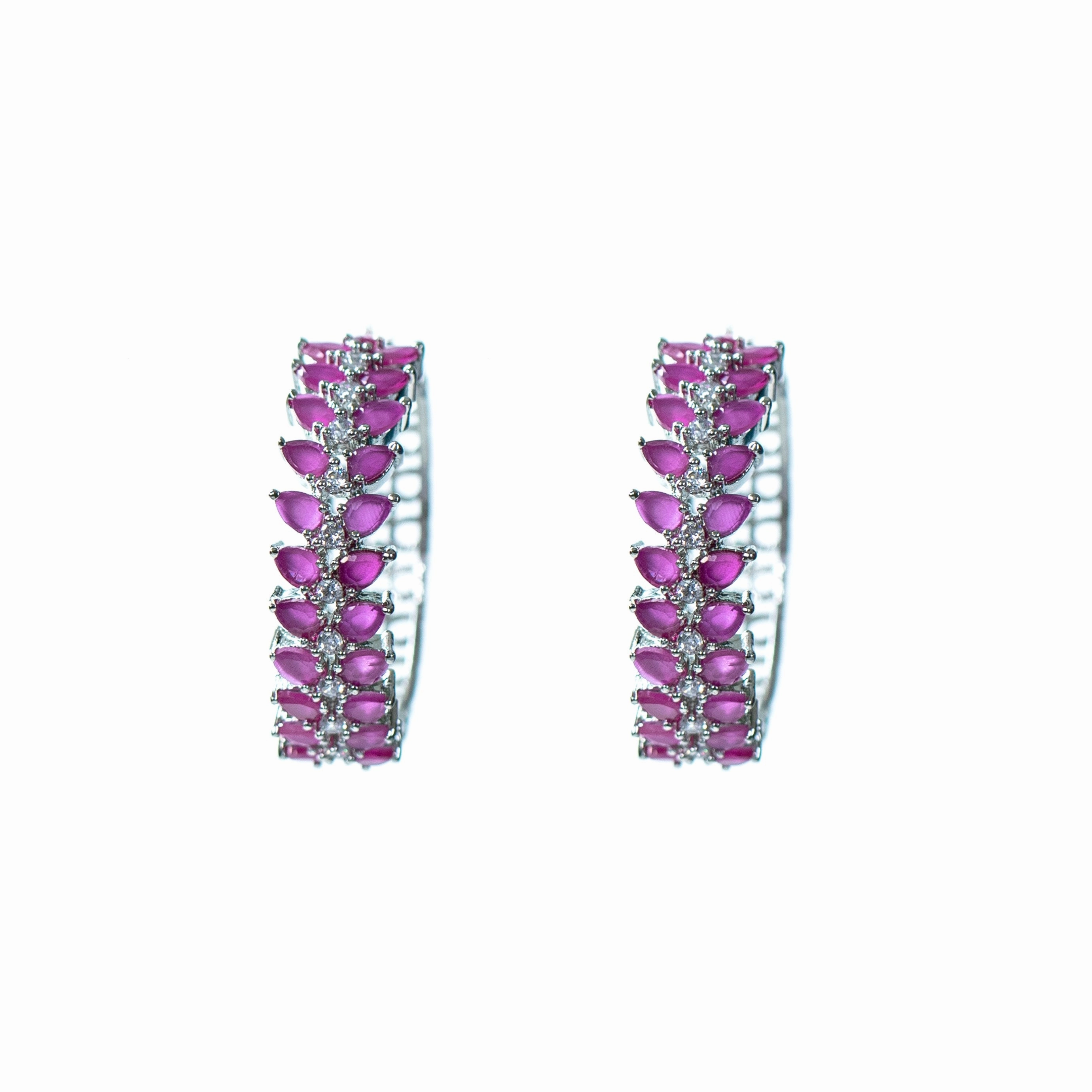 Pearto pretty loops earring Radiant Detail Gift Option