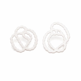 Cute Accent Pretty Feature Asymmetrical  Pearl Sketch Studs - Small, Cream