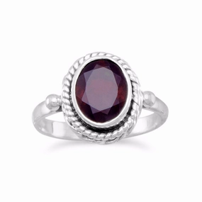 Faceted  Garnet Ring Oval Sterling Silver Rope Design Fantastic Accessory