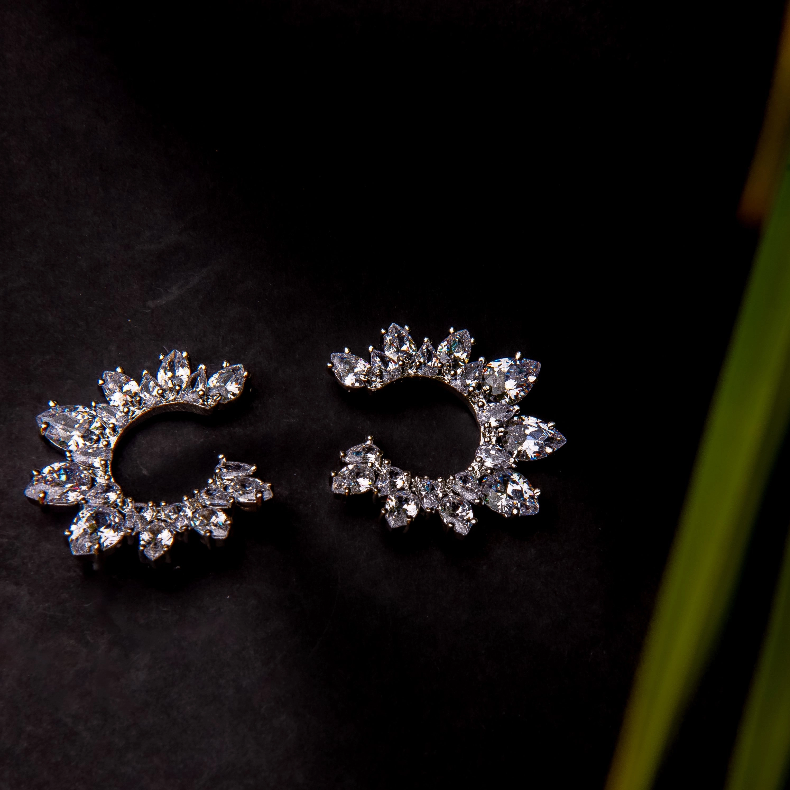 Starlight pear stud Fashion Pairing Artistic Flair