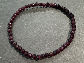 Garnet 4MM Stretch Bracelet Globetrotter??s Companion Significant Combinations