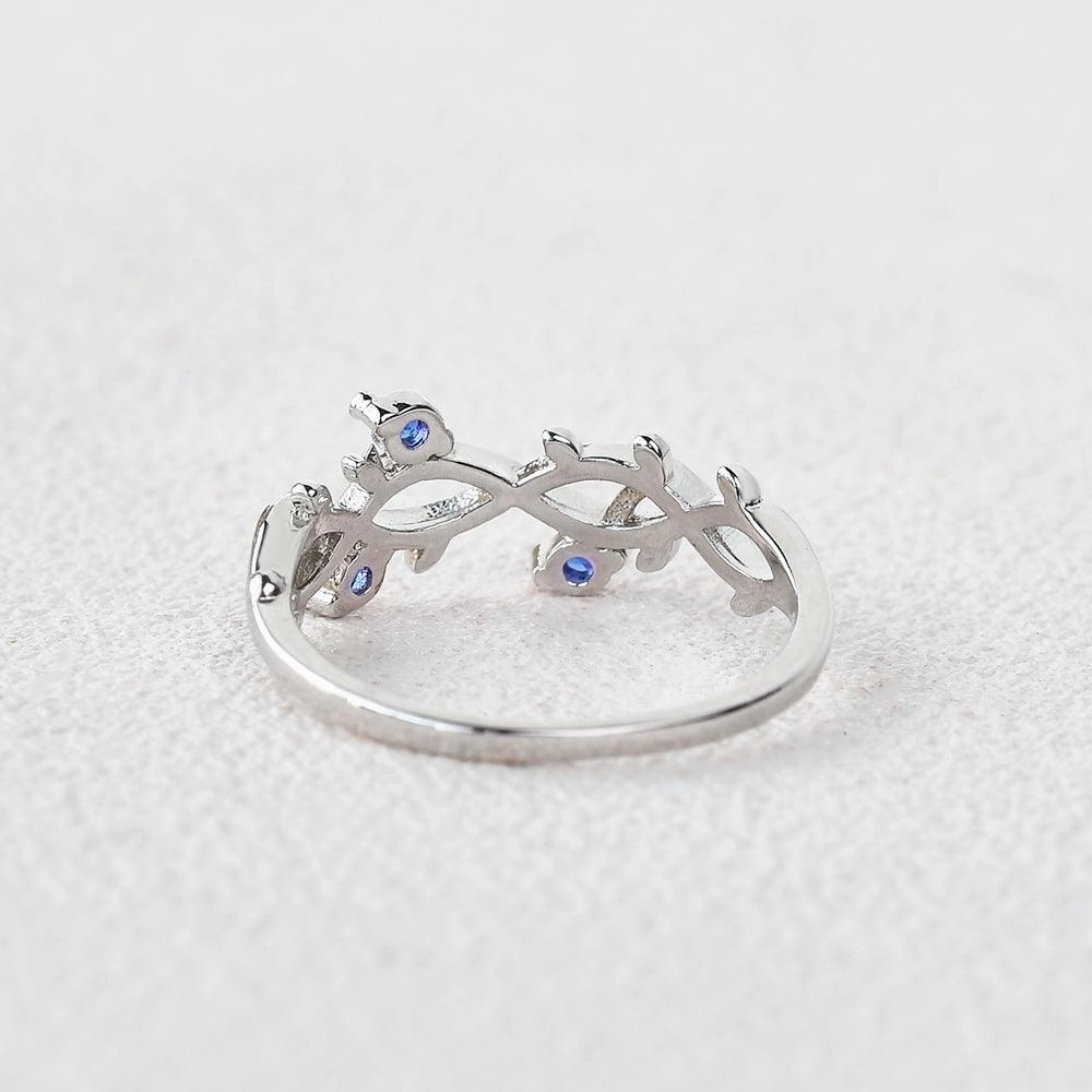 Radiant Accent Felicegals Natural Sapphire Floral Inspired Ring