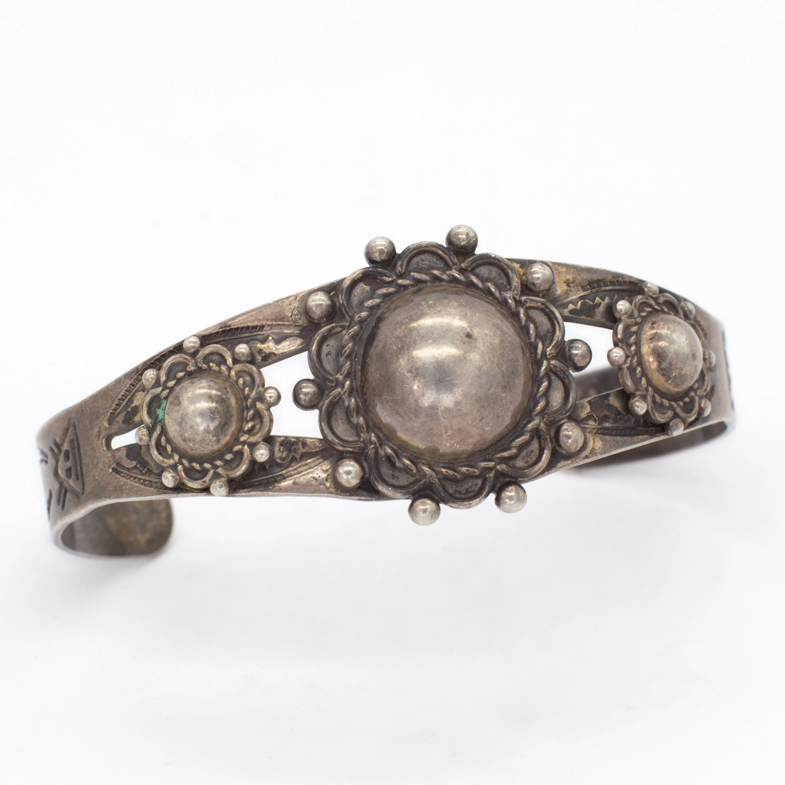 Classic Accent Fred Harvey Navajo Handmade Sterling Silver Cuff Bracelet