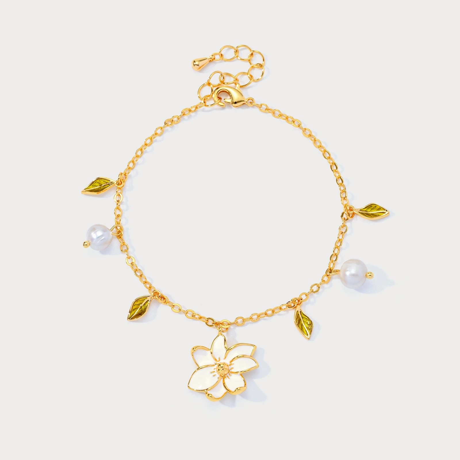 Unfailing Mixes Gardenia Pearl Charm Bracelet