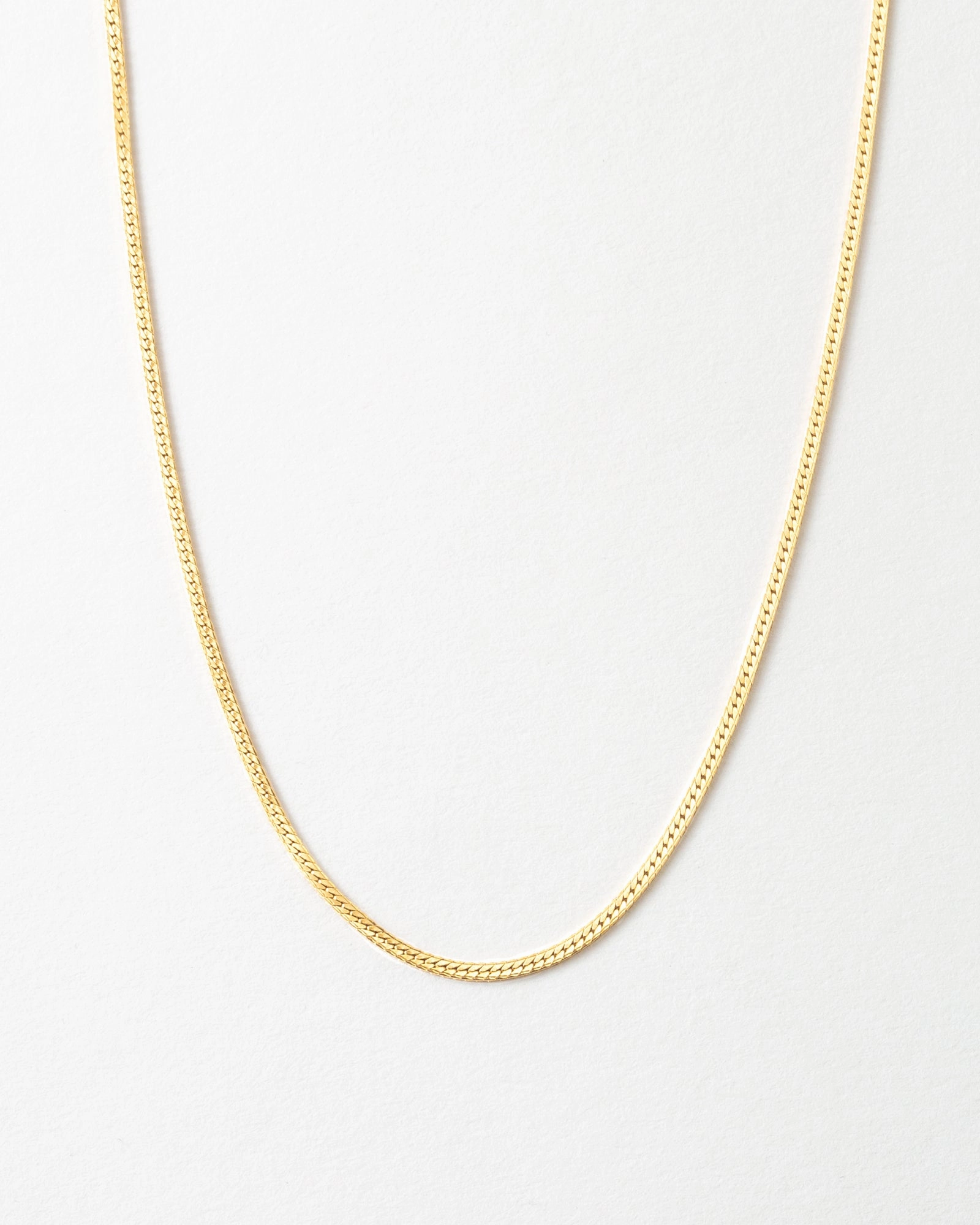 Sariya Chain Fashionable Edge Stylish Choice