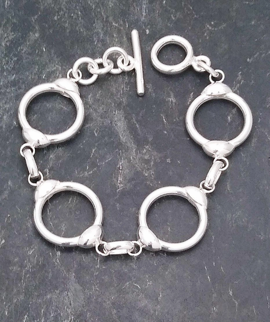 Precious Finish Subtle Beauty Via Taxco Circles Bracelet